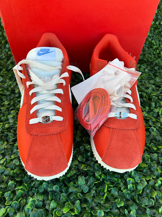 Nike cortez size 12m