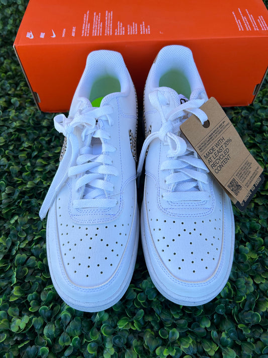 Nike court vision size 8m