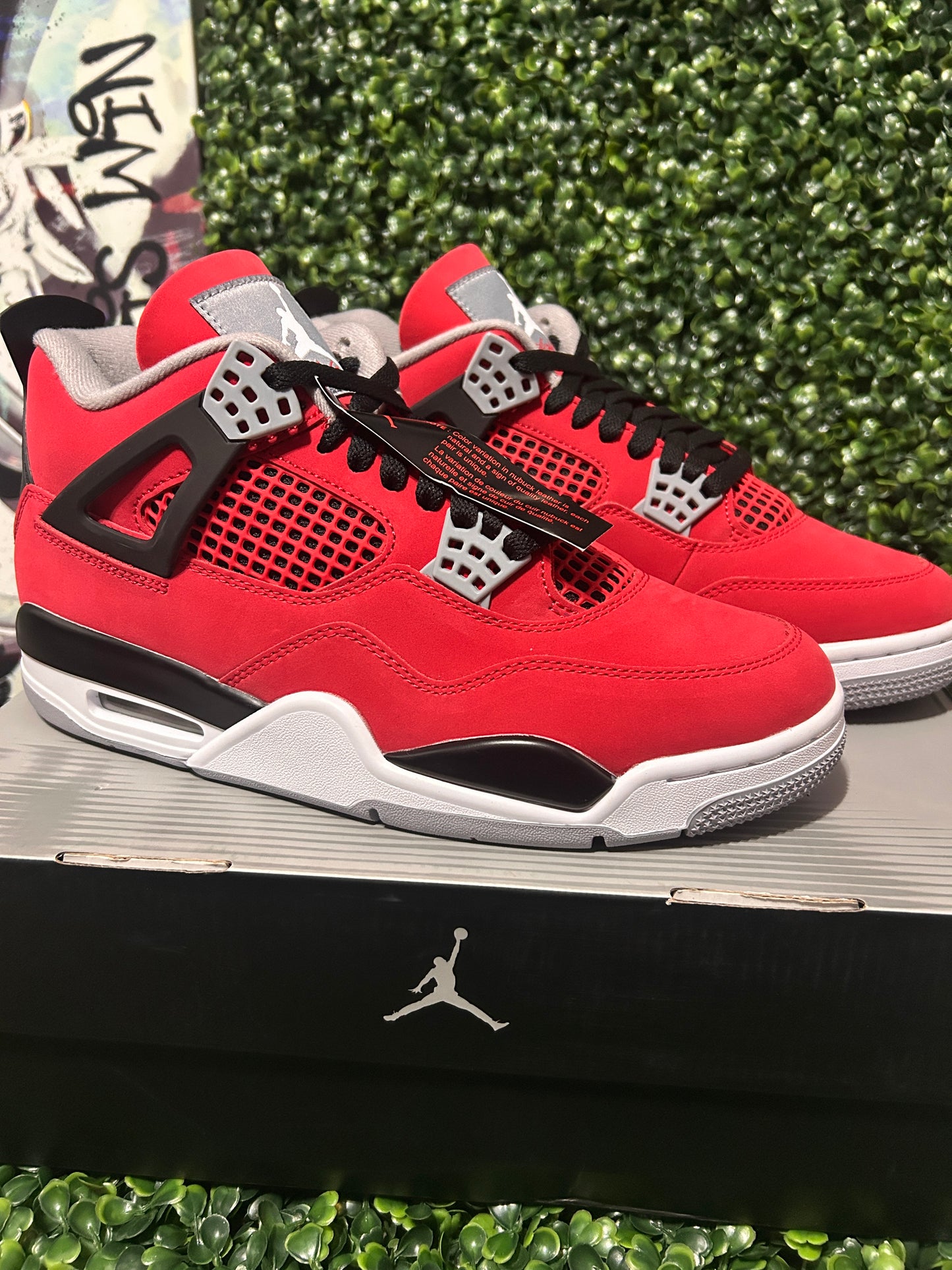 Jordan 4