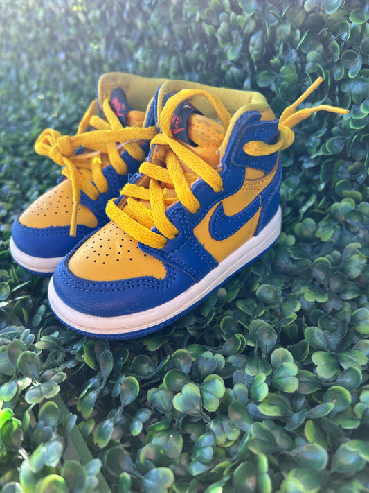 Jordan 1 size 4c