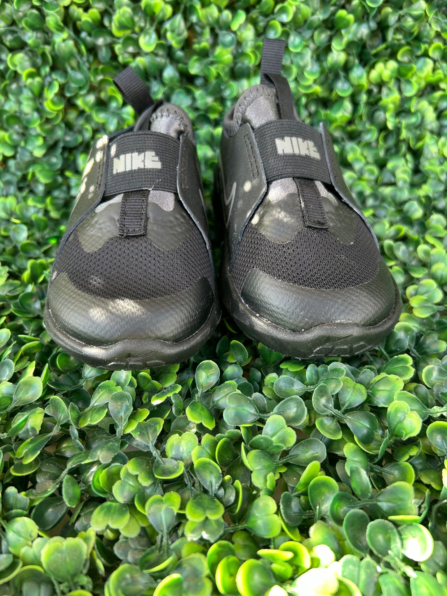 Nike flex runner size 6c