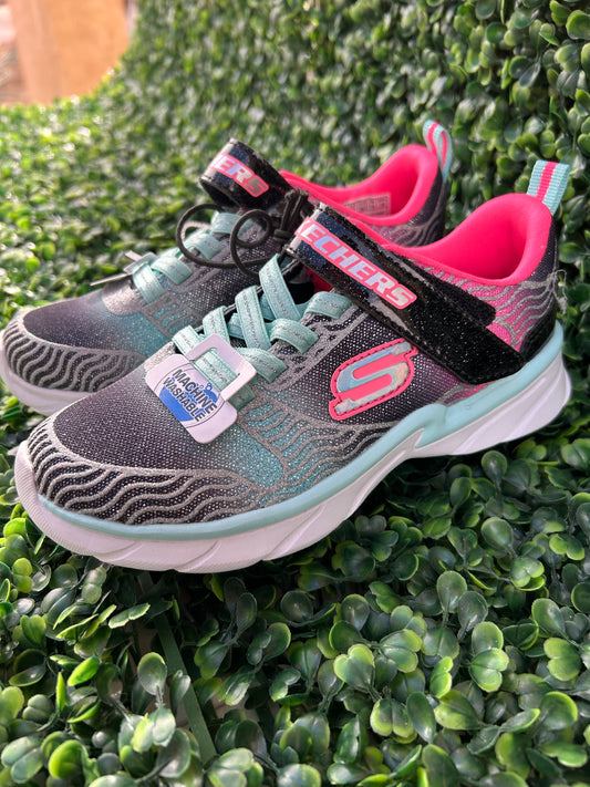 Sketchers size 12c