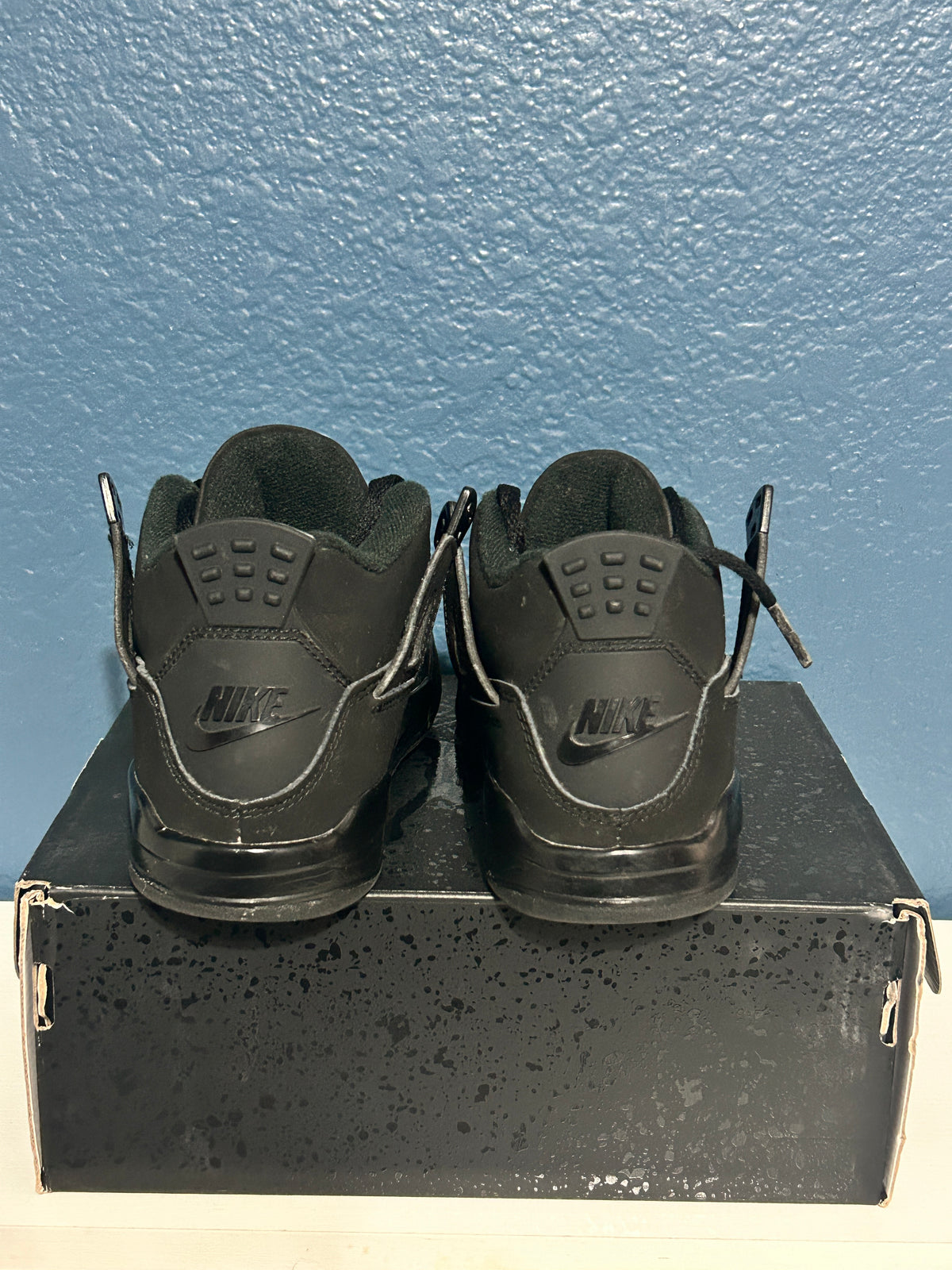 Jordan 4