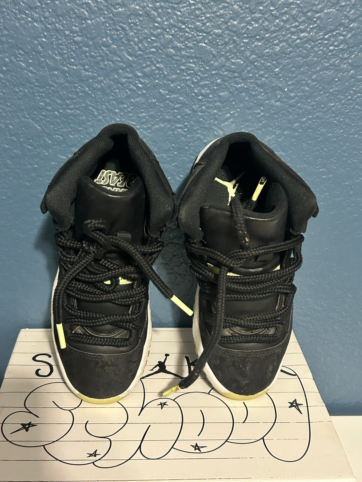 Jordan 11