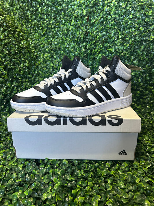 Adidas hoop 3.0 size 2y size 3y