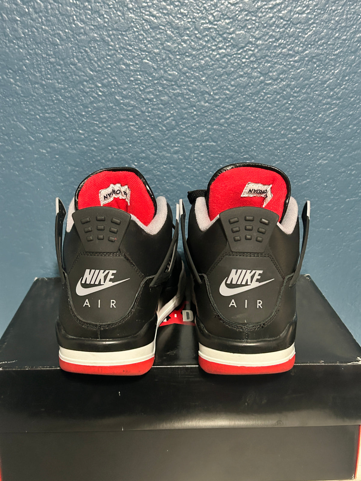 Jordan 4