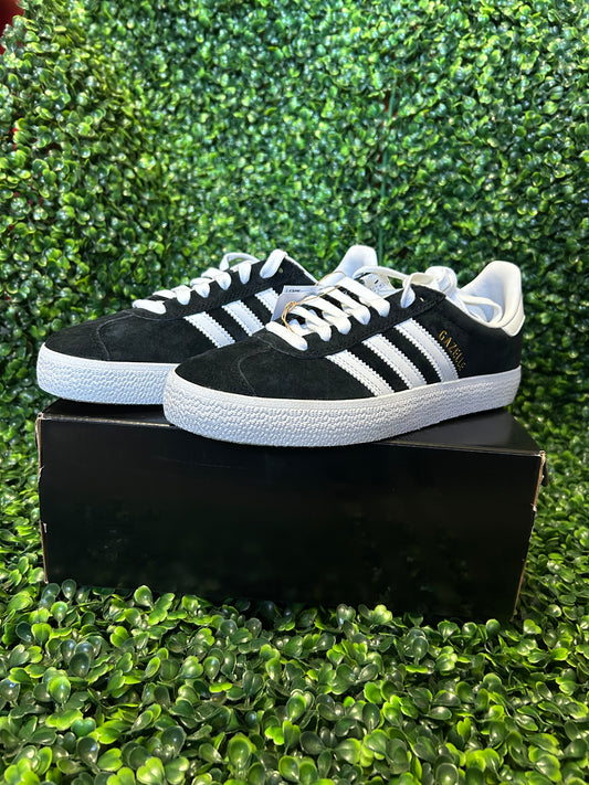 Adidas gazelle size 5m size 9m size 10m