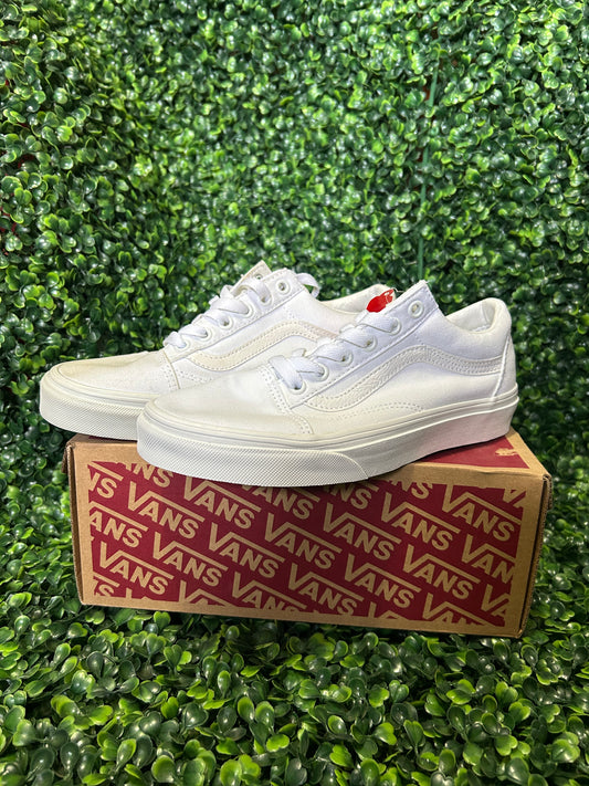 Vans size 6w/5m