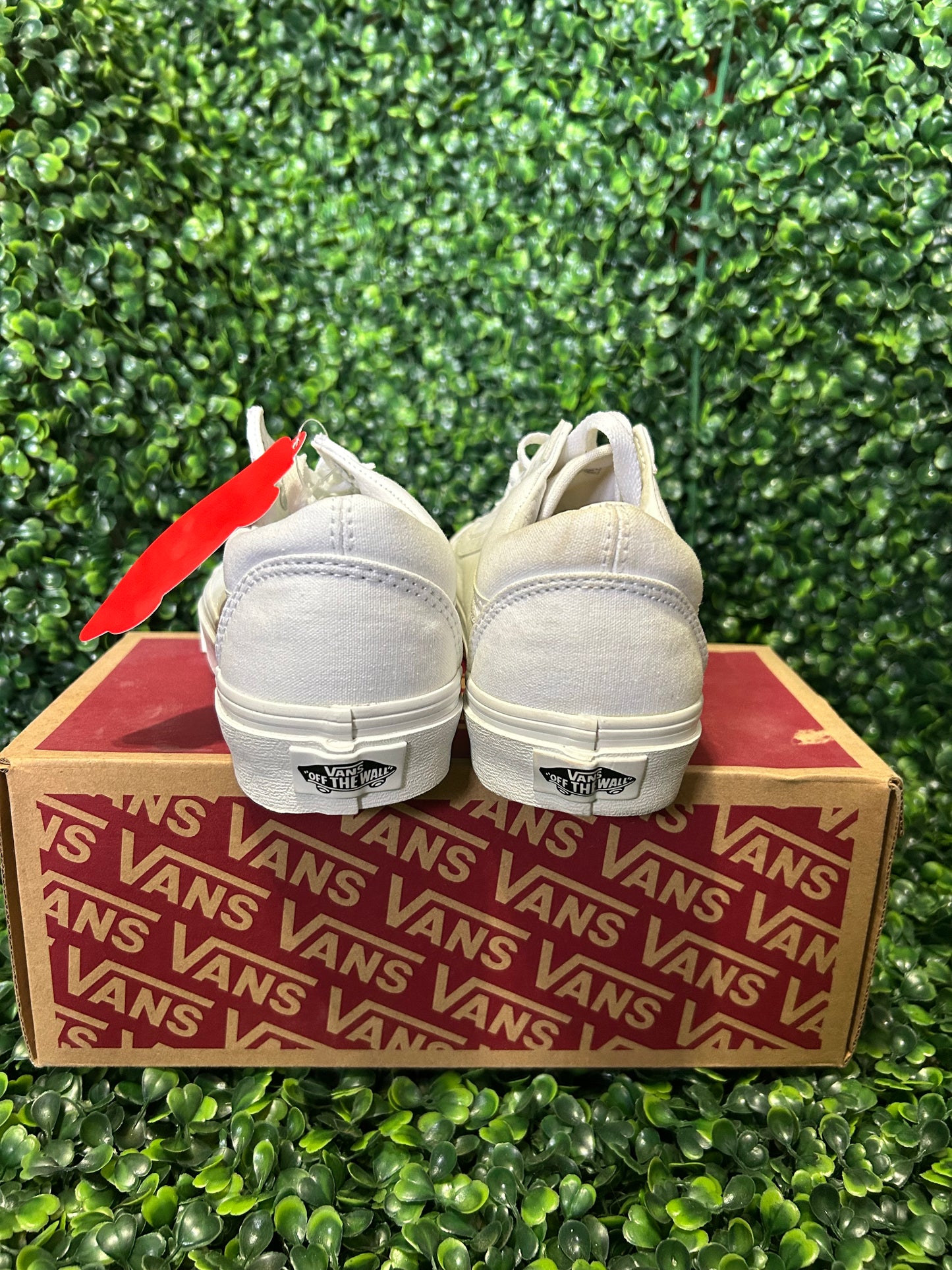 Vans size 6w/5m