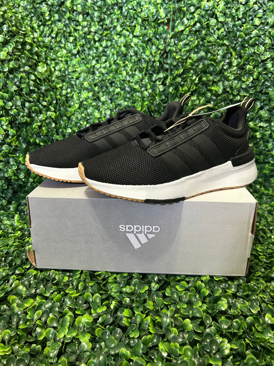 Adidas racer size 5.5