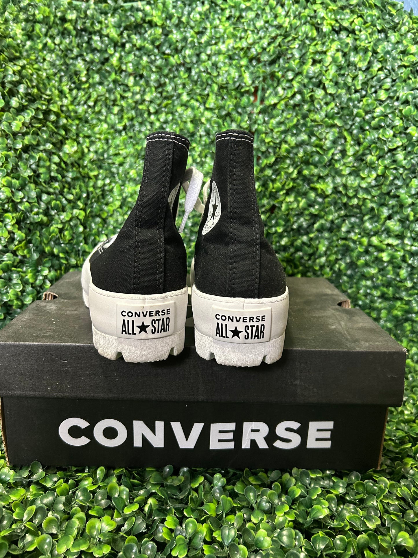 Converse lugged size 6w