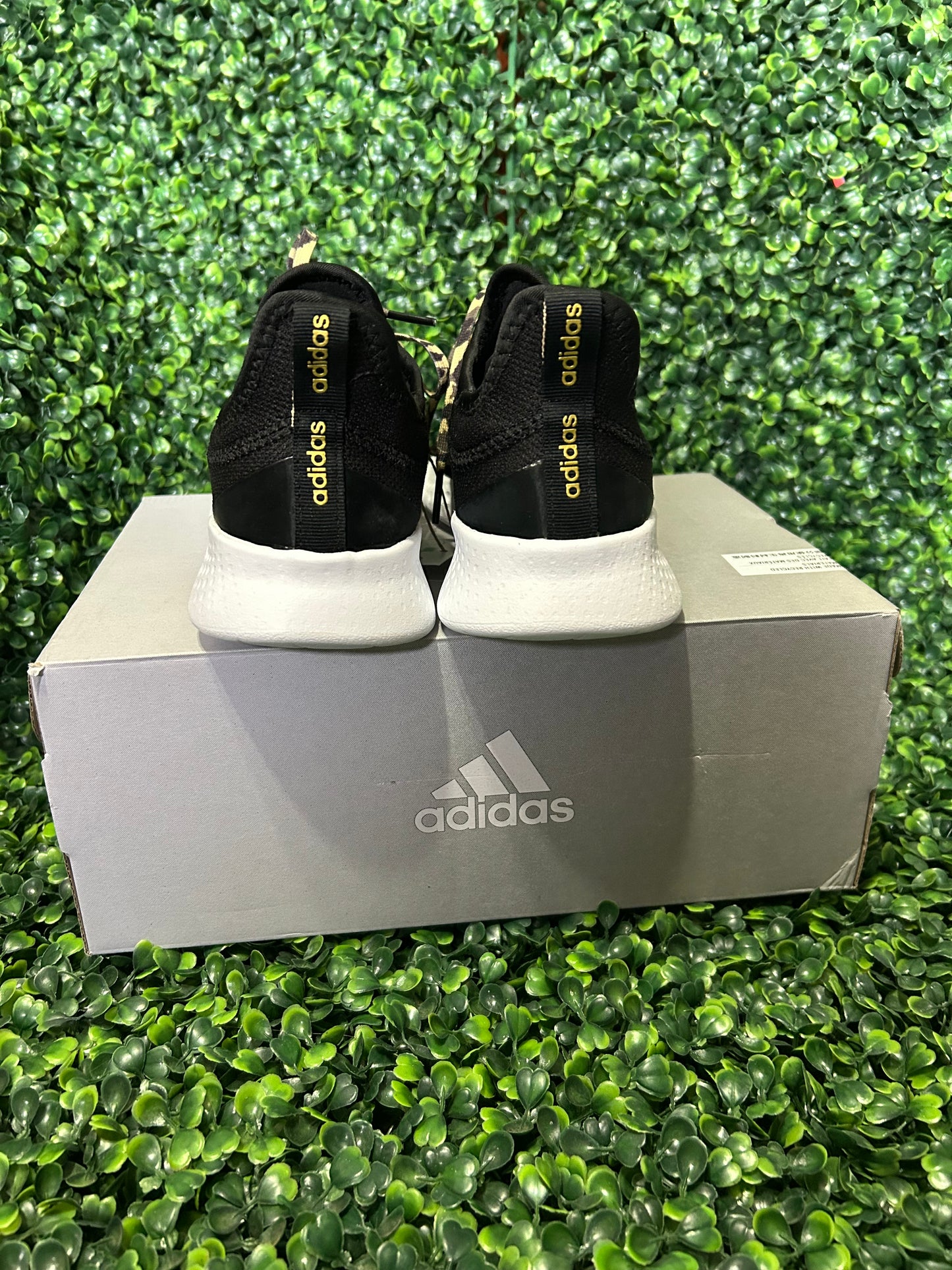 Adidas puremotion adapt size 7.5w size 9w