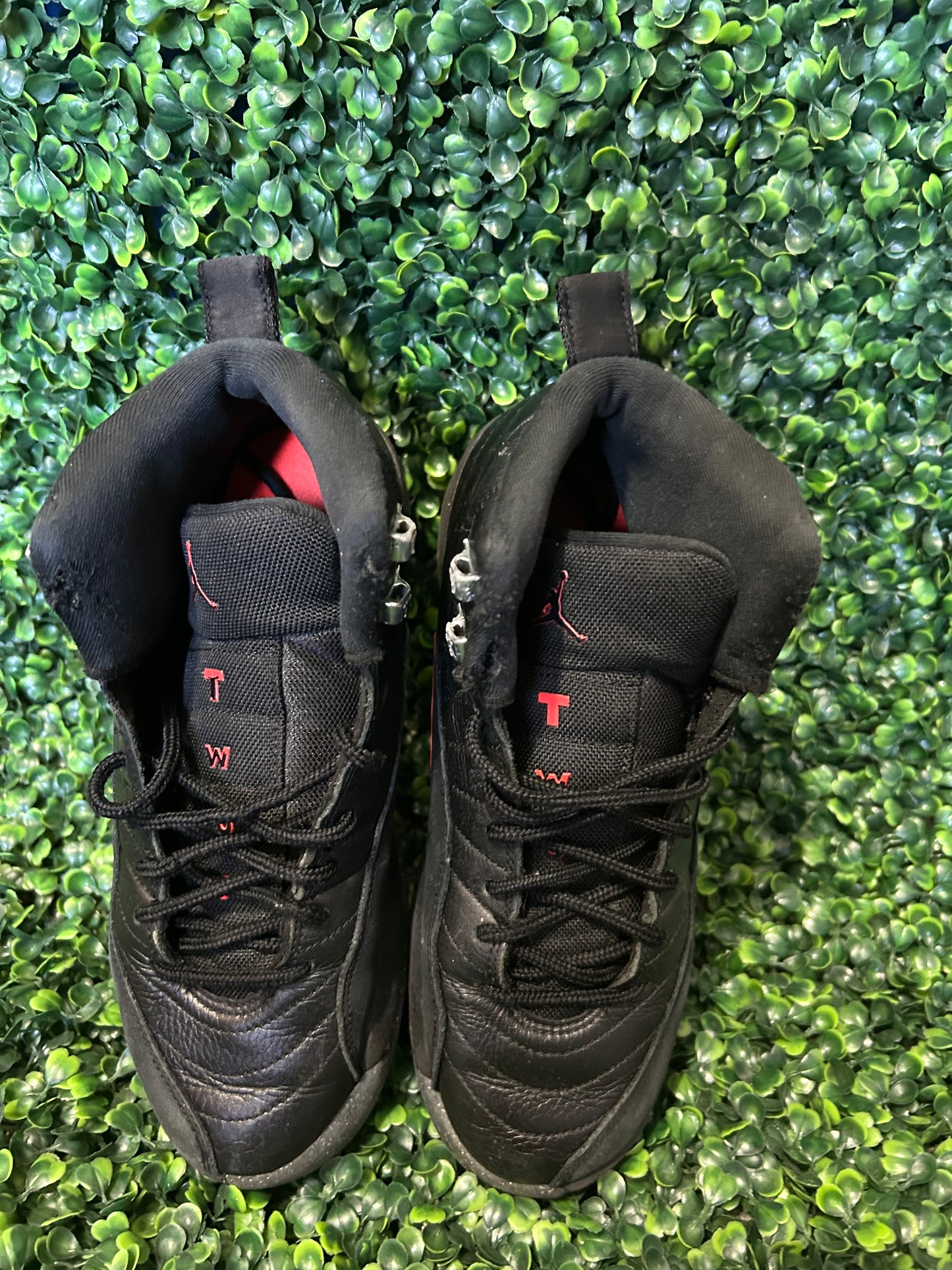 Jordan 12 size 6y