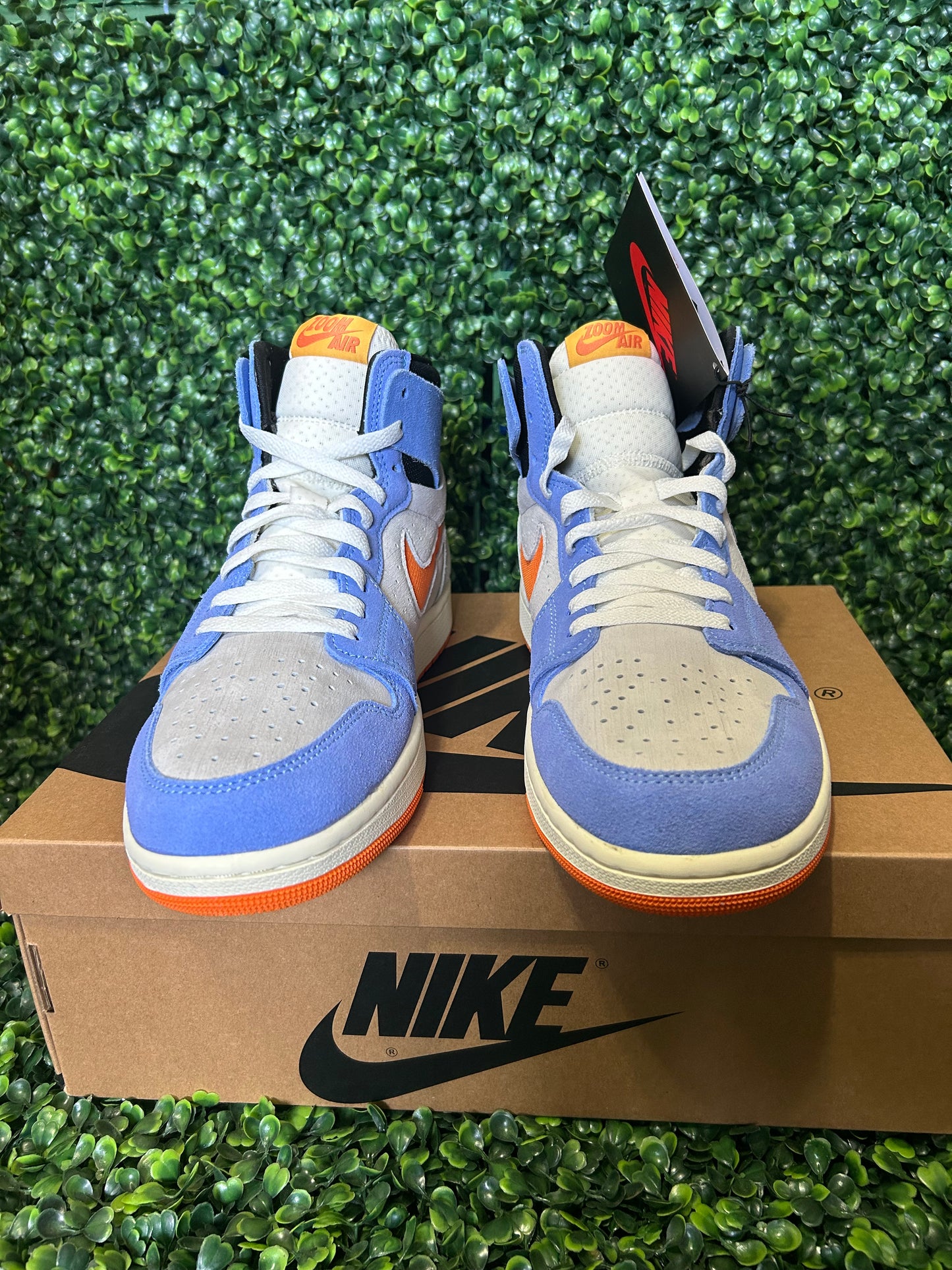 Nike air Jordan 1 size 9, 10.5