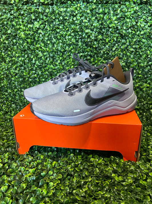 Nike downshifter 12 size 10.5