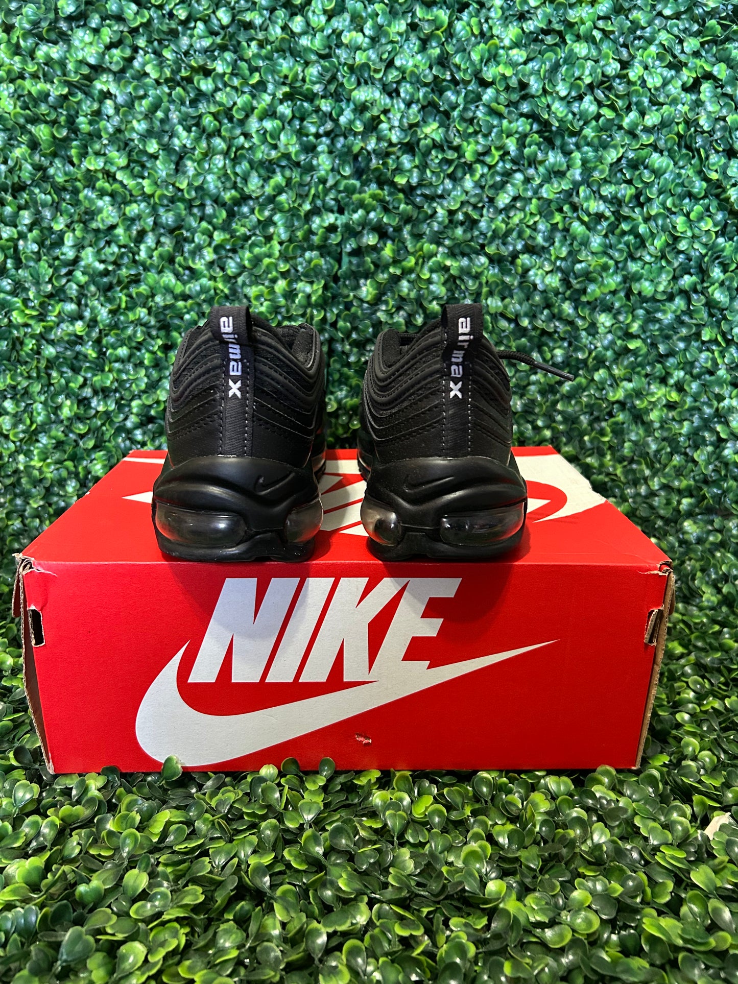 Nike air max size 6.5y