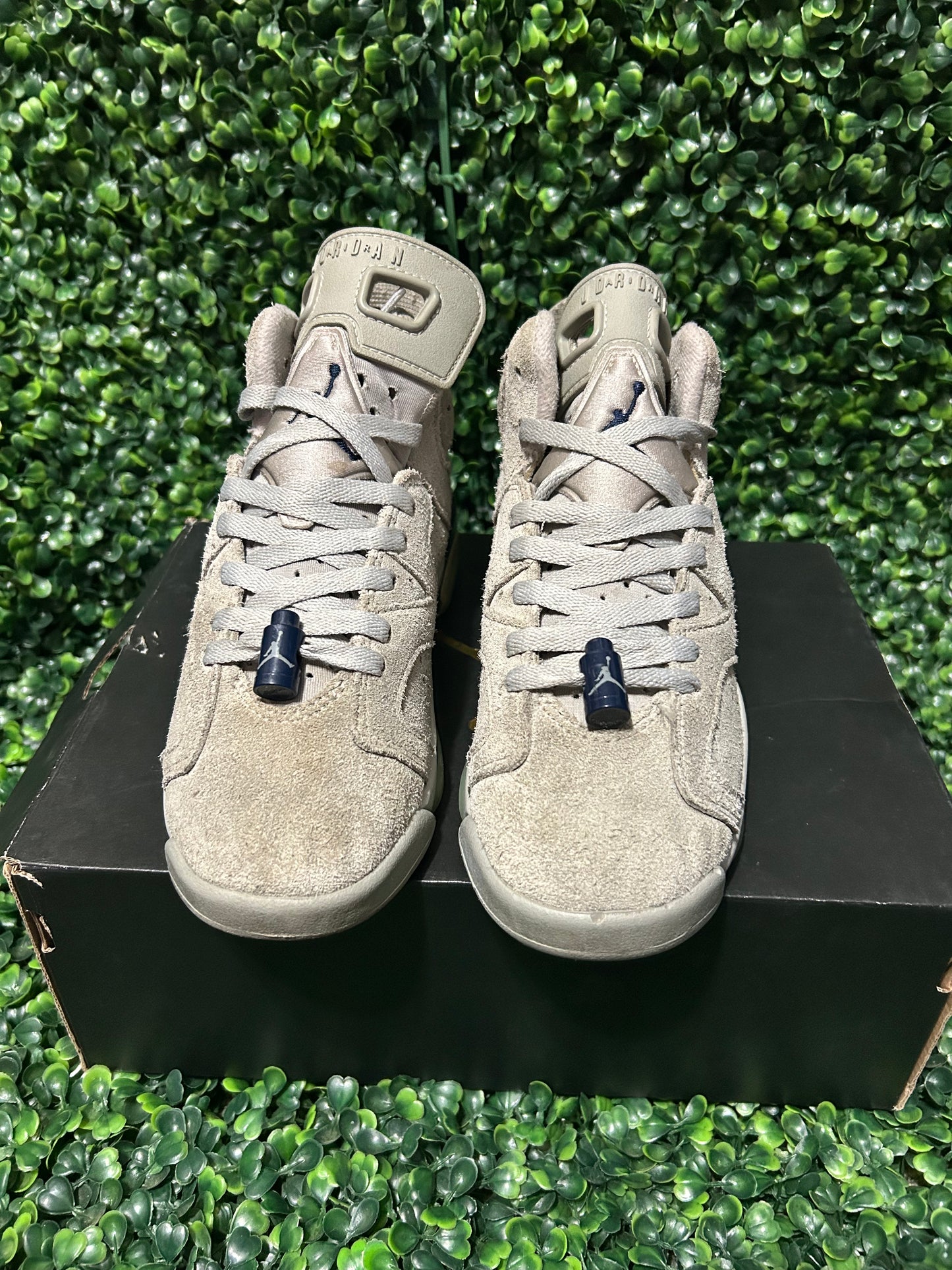 Nike Jordan 6 size 4y