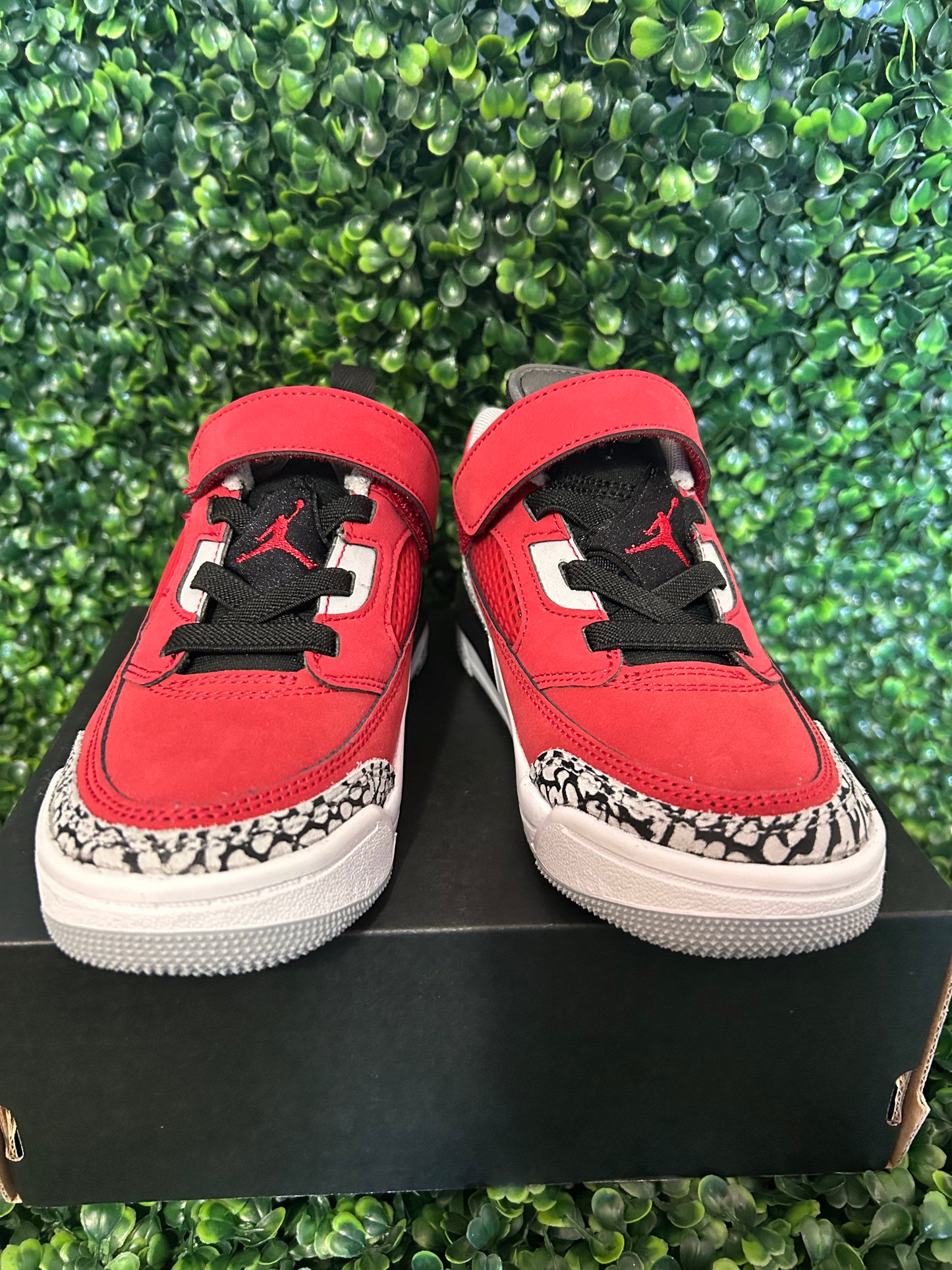 Jordan spizike size 12c